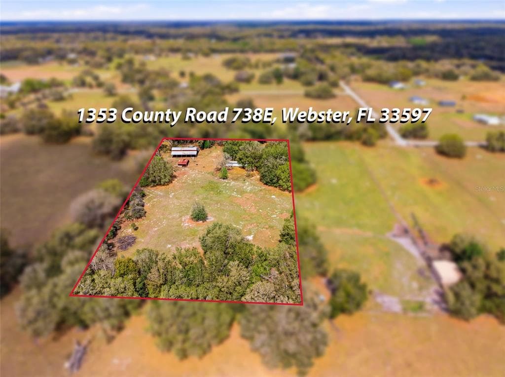 1353 CR 738E WEBSTER, FL 33597