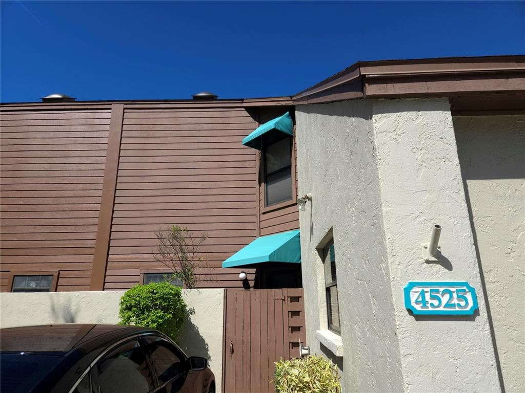 4525 PARK LAKE TER S BRADENTON, FL 34209