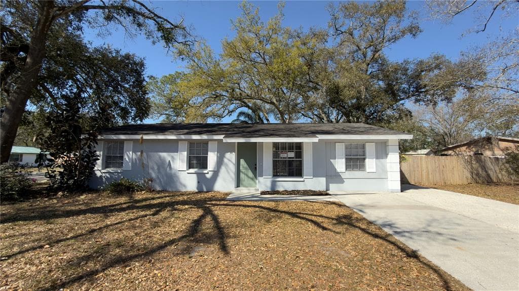 3602 TAMARIX DRIVE TAMPA, FL 33619