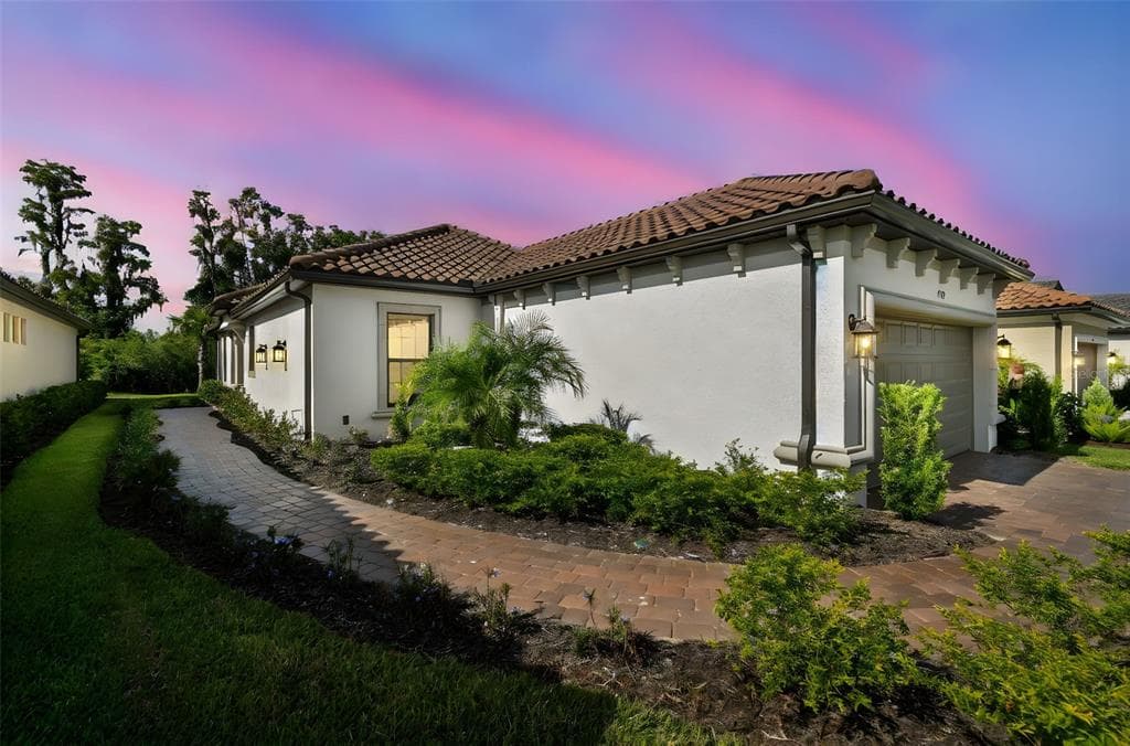 4399 ROSATTI ROAD WESLEY CHAPEL, FL 33543