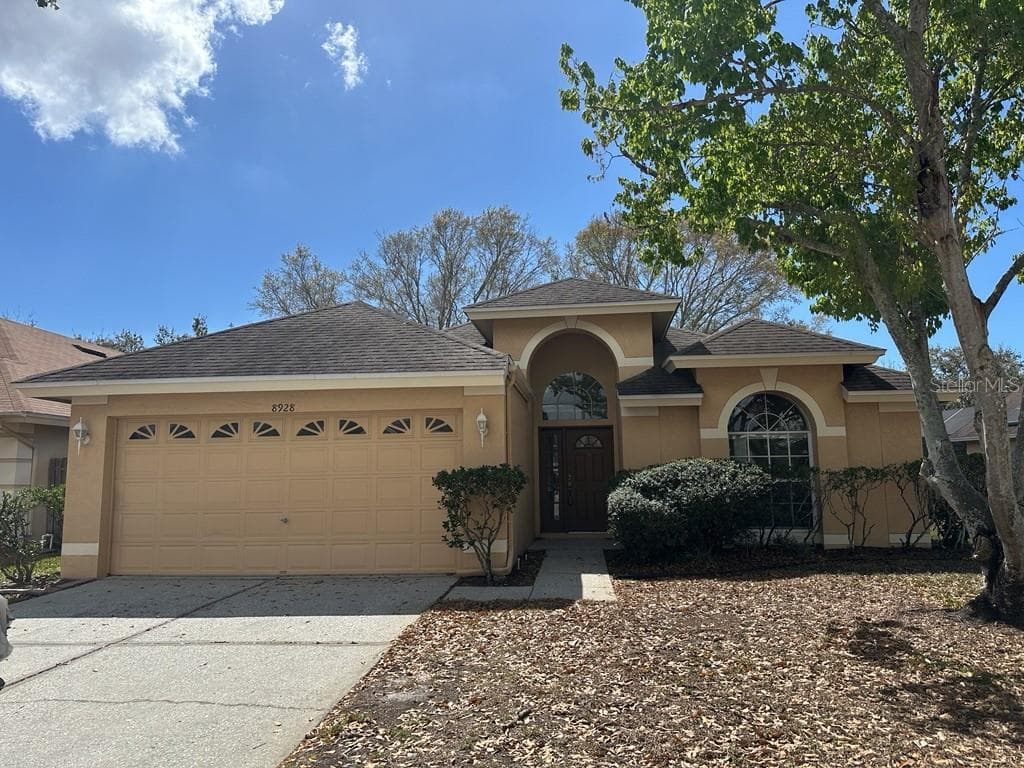 8928 SOUTHBAY DRIVE TAMPA, FL 33615
