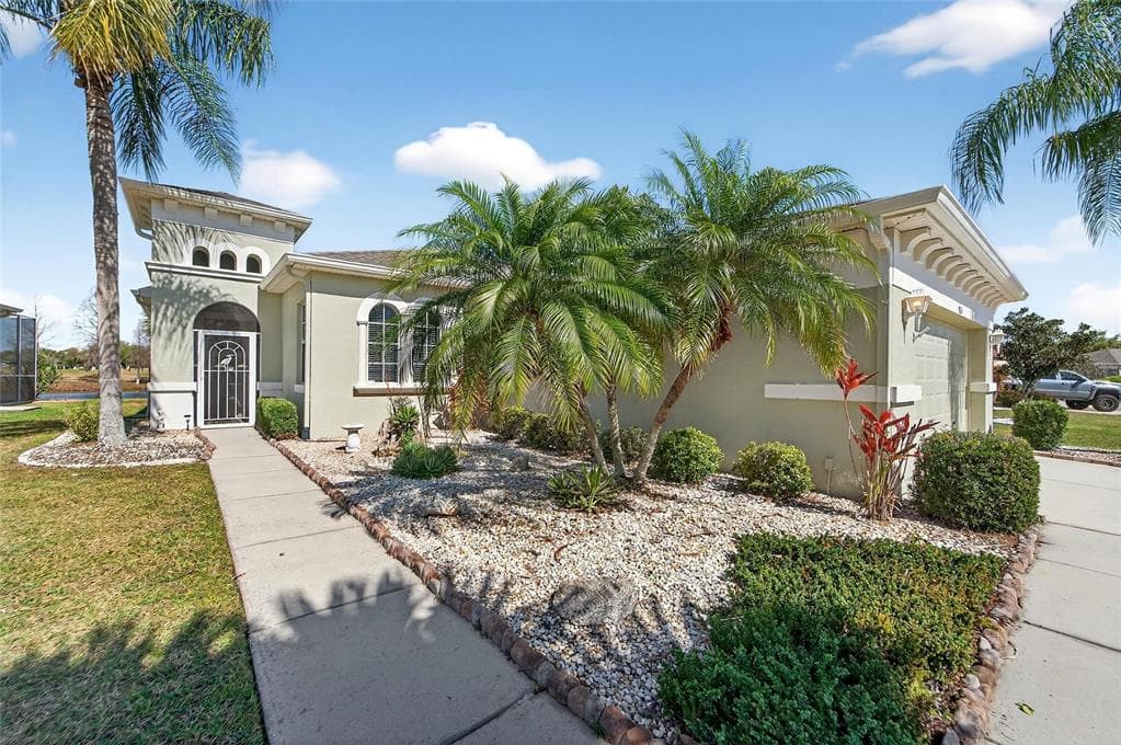 915 REGAL MANOR WAY SUN CITY CENTER, FL 33573