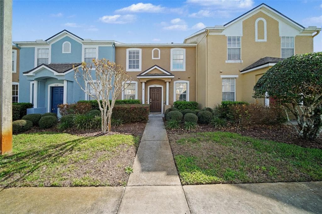 1246 CHARLESWORTH DRIVE