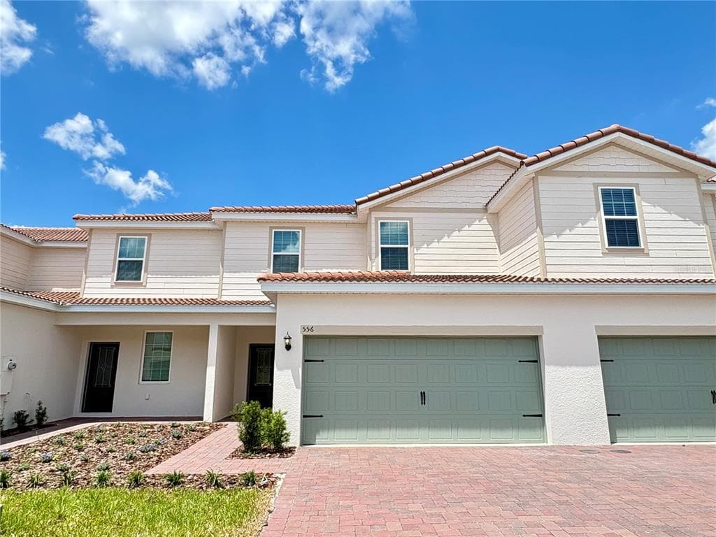 556 BAY LEAF DRIVE POINCIANA, FL 34759