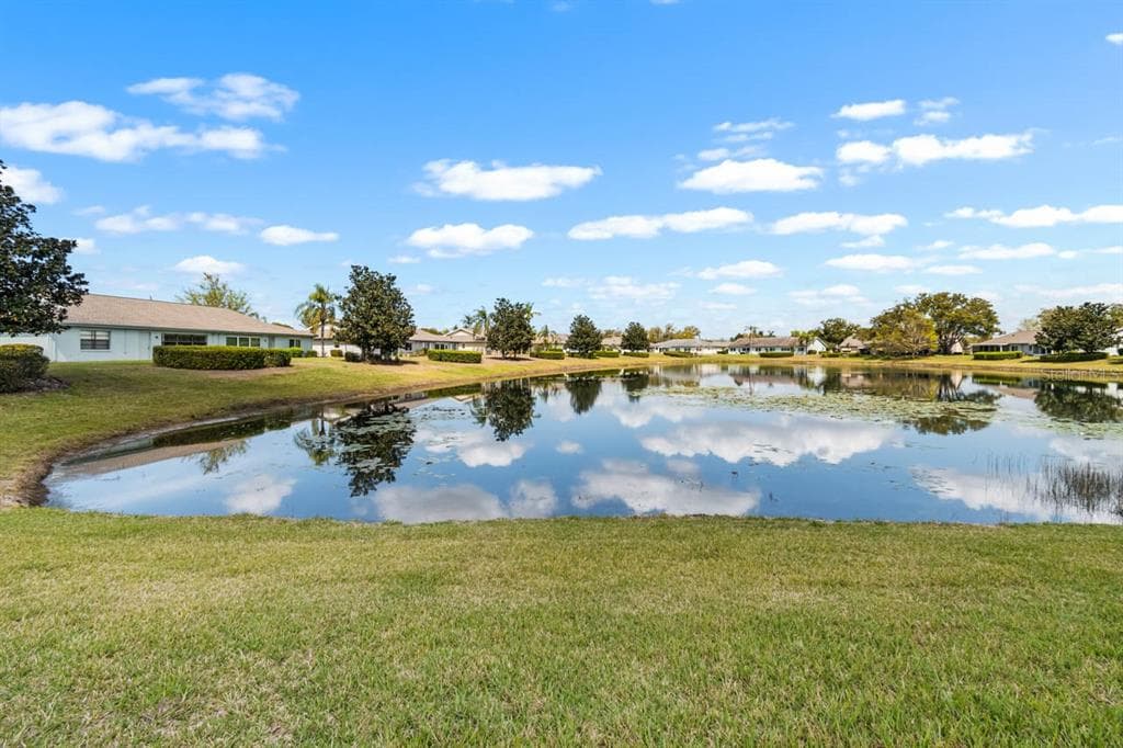 1415 LANGLEY DRIVE SUN CITY CENTER, FL 33573