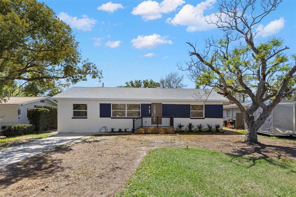 2221 TERRACE DRIVE N CLEARWATER, FL 33765