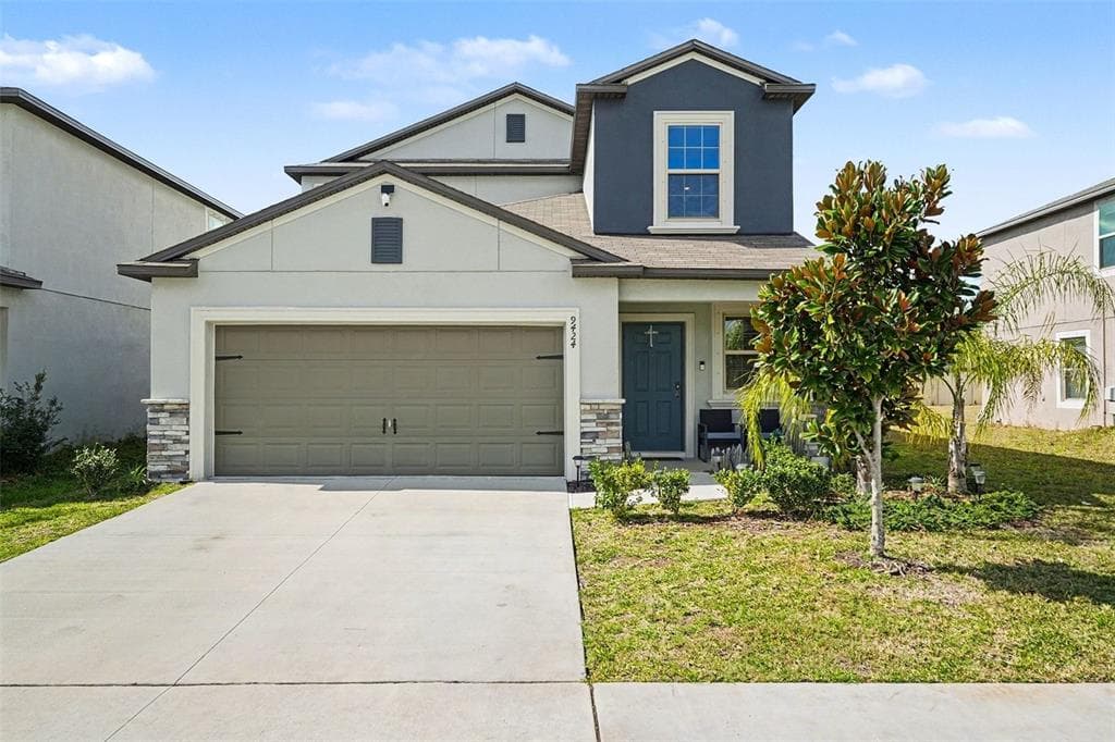 9424 LEMON DROP LOOP SUN CITY CENTER, FL 33573