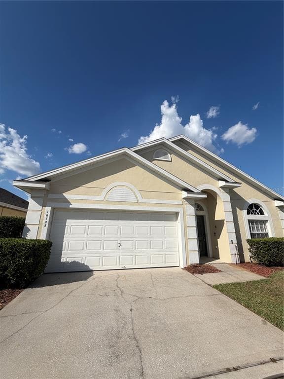 16725 ROLLING GREEN DRIVE CLERMONT, FL 34714