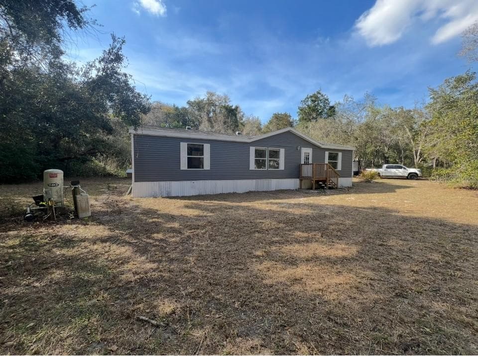 13535 GRANDVILLE AVENUE HUDSON, FL 34669