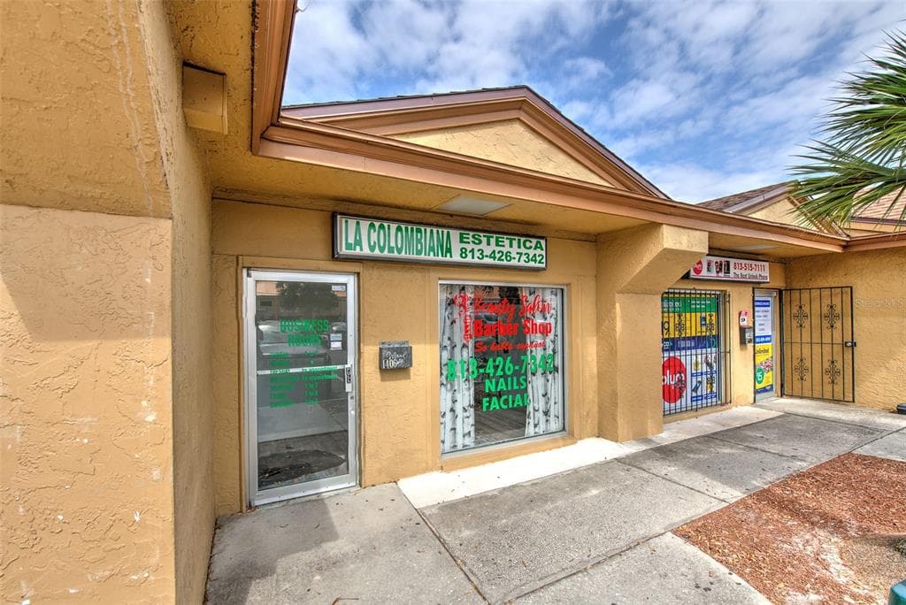 1402 E FLETCHER AVENUE UNIT 1406 TAMPA, FL 33612