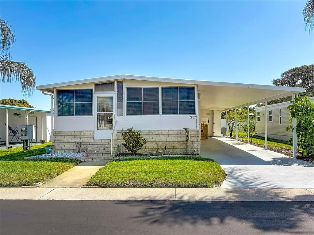 272 NORTHGATE DRIVE
