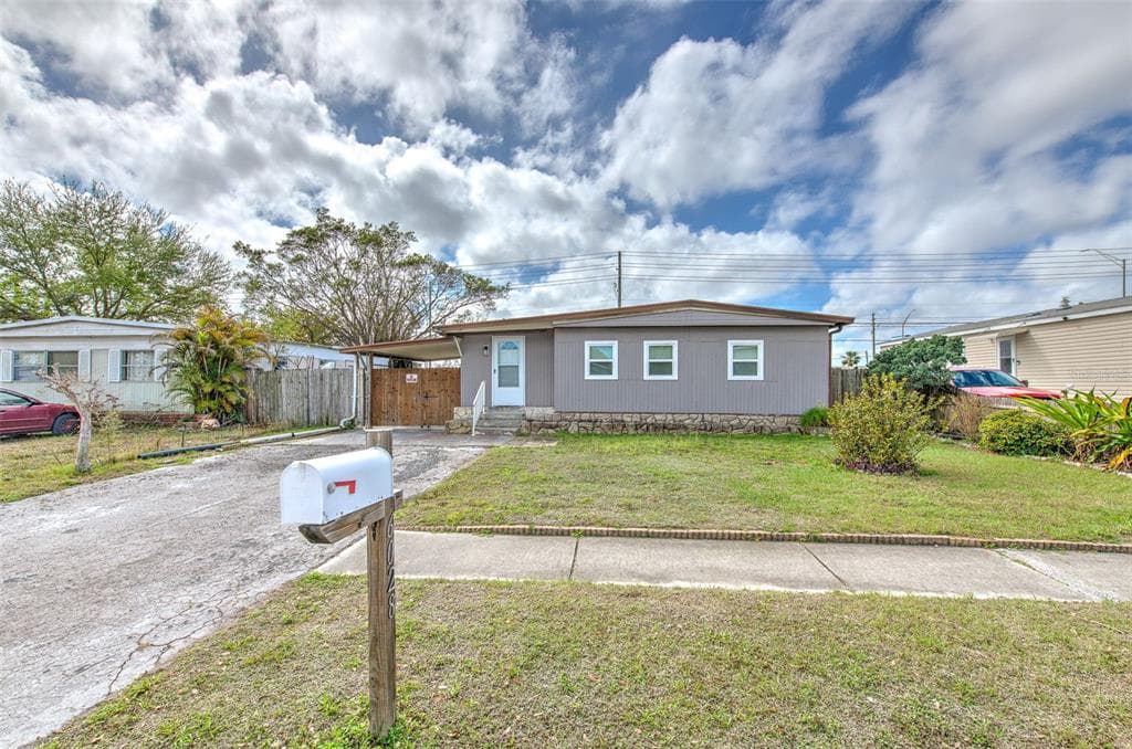 6028 136TH AVENUE N CLEARWATER, FL 33760