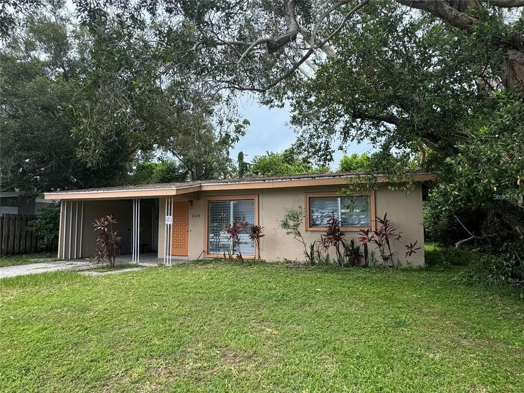 2124 CATALINA DRIVE N CLEARWATER, FL 33763