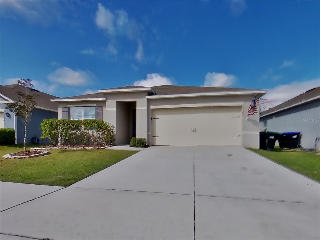 3744 MOONFLOWER LANE MOUNT DORA, FL 32757