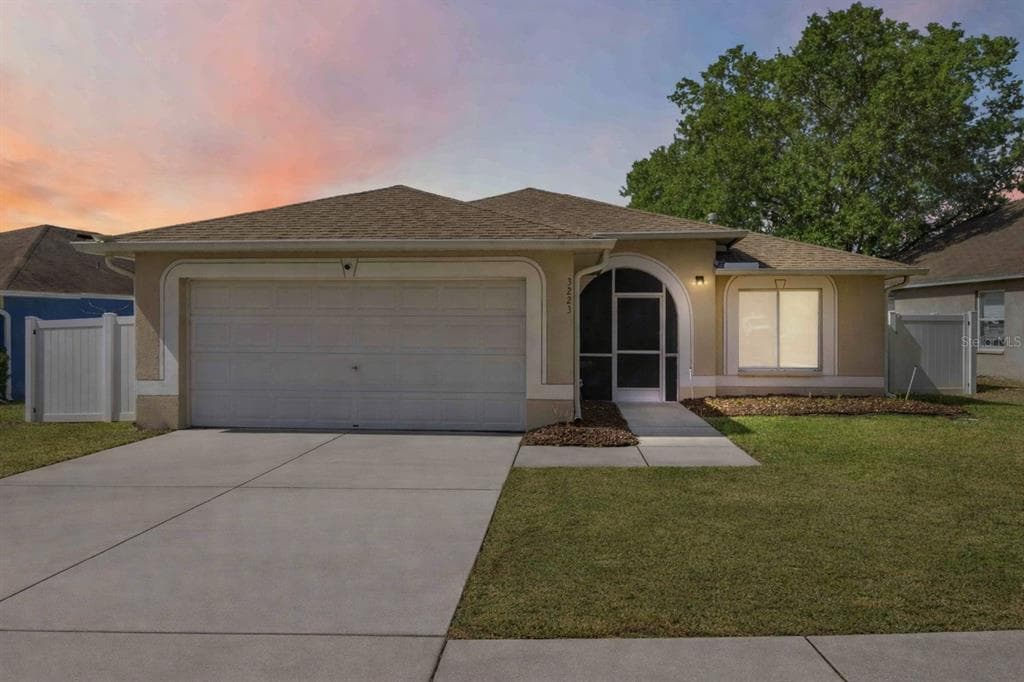 3223 SUMMER CRUISE DRIVE VALRICO, FL 33594