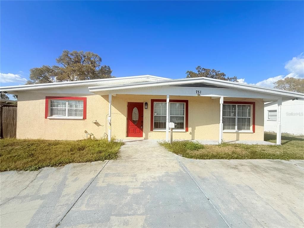 751 72ND AVENUE N ST PETERSBURG, FL 33702
