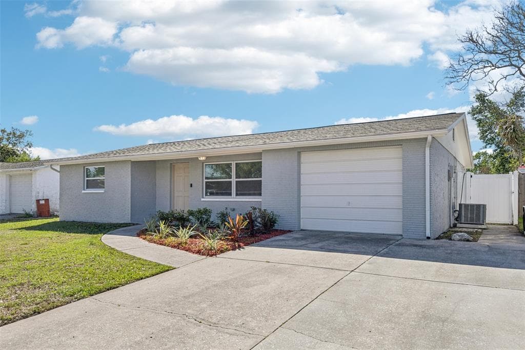 9041 LIDO LANE PORT RICHEY, FL 34668