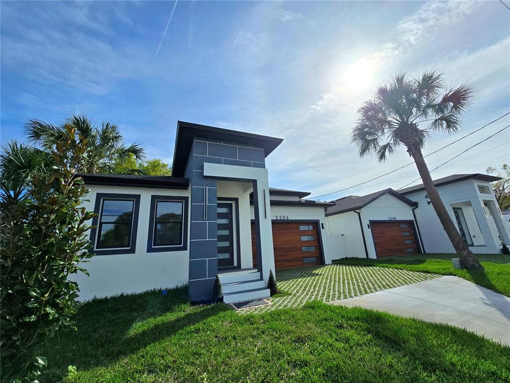 2506 W ARCH STREET TAMPA, FL 33607