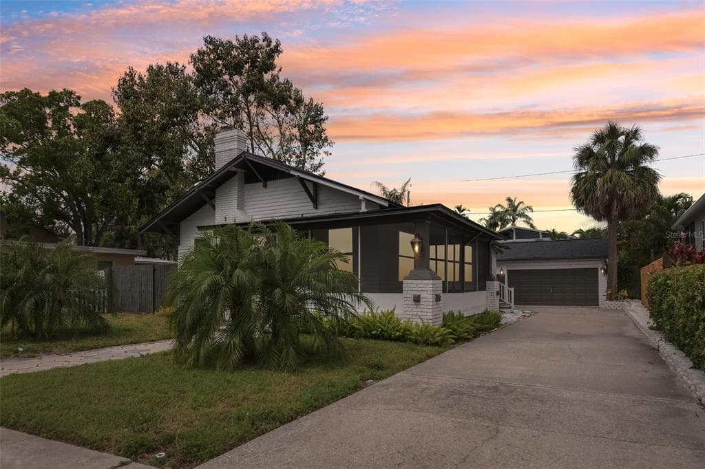 159 81ST AVENUE N ST PETERSBURG, FL 33702