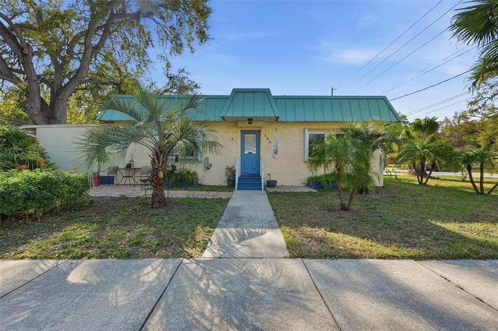 155 6TH STREET NE LARGO, FL 33770