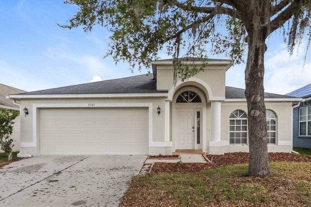 31343 HEATHERSTONE DRIVE WESLEY CHAPEL, FL 33543