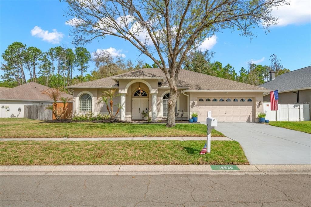 18536 OTTERWOOD AVENUE TAMPA, FL 33647