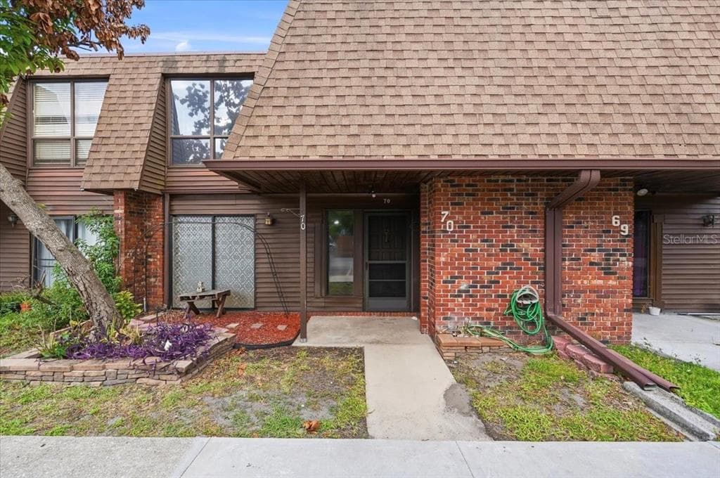 1836 N CRYSTAL LAKE DRIVE UNIT 70 LAKELAND, FL 33801