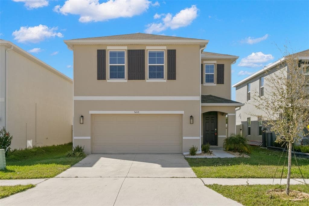 5495 WARRINGTON TOWN PATH WESLEY CHAPEL, FL 33545