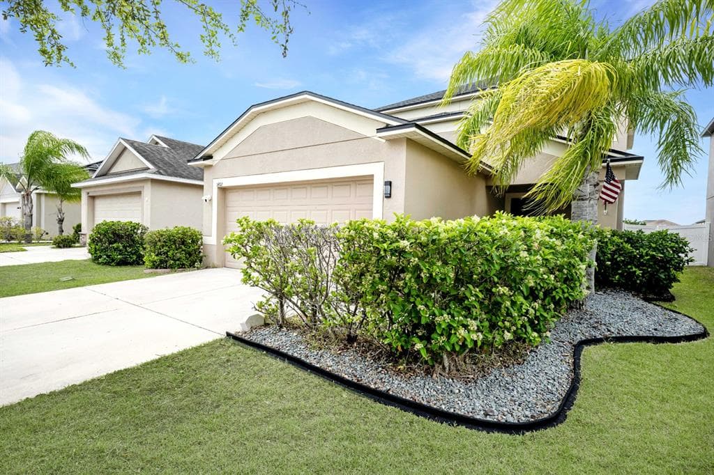 1402 TRAILWATER STREET RUSKIN, FL 33570