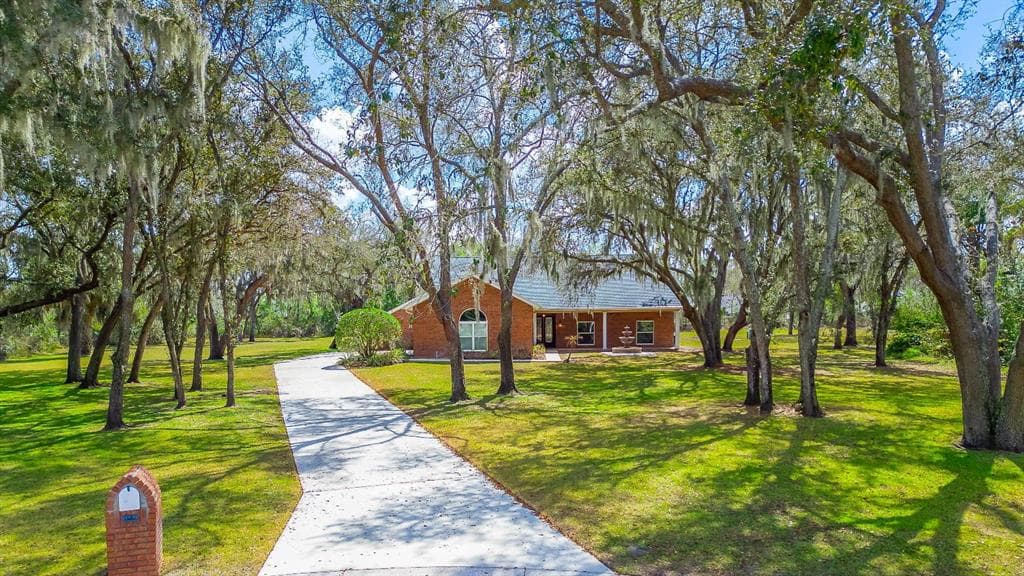 4610 CLARKSDALE LANE BRANDON, FL 33511