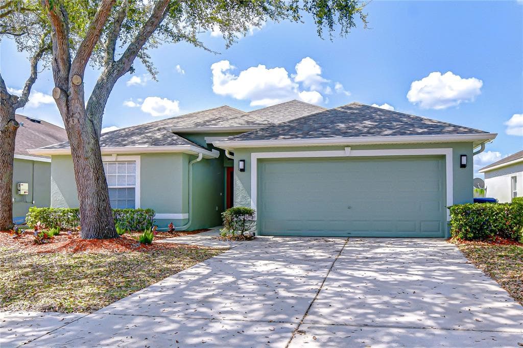 6029 SWEET WILLIAM TERRACE LAND O LAKES, FL 34639