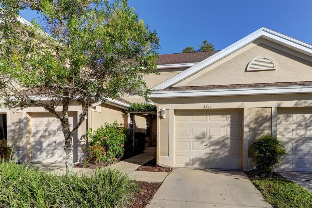 6243 DUCK KEY COURT