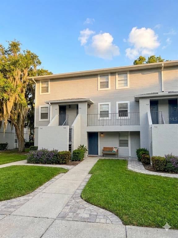 7143 E BANK DRIVE UNIT 7143 TAMPA, FL 33617