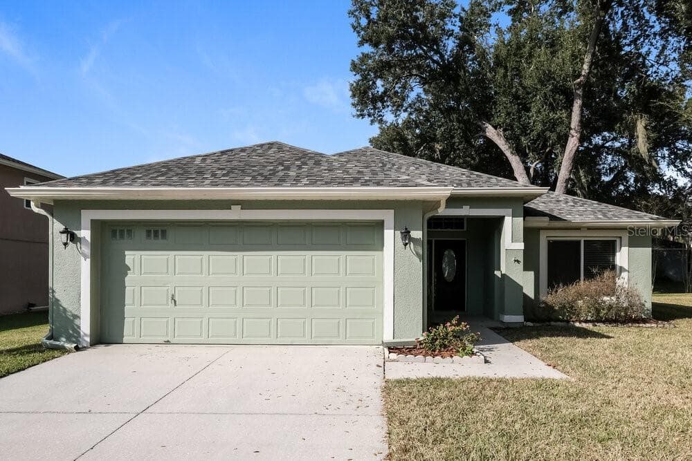 2936 MINUTEMAN LANE BRANDON, FL 33511