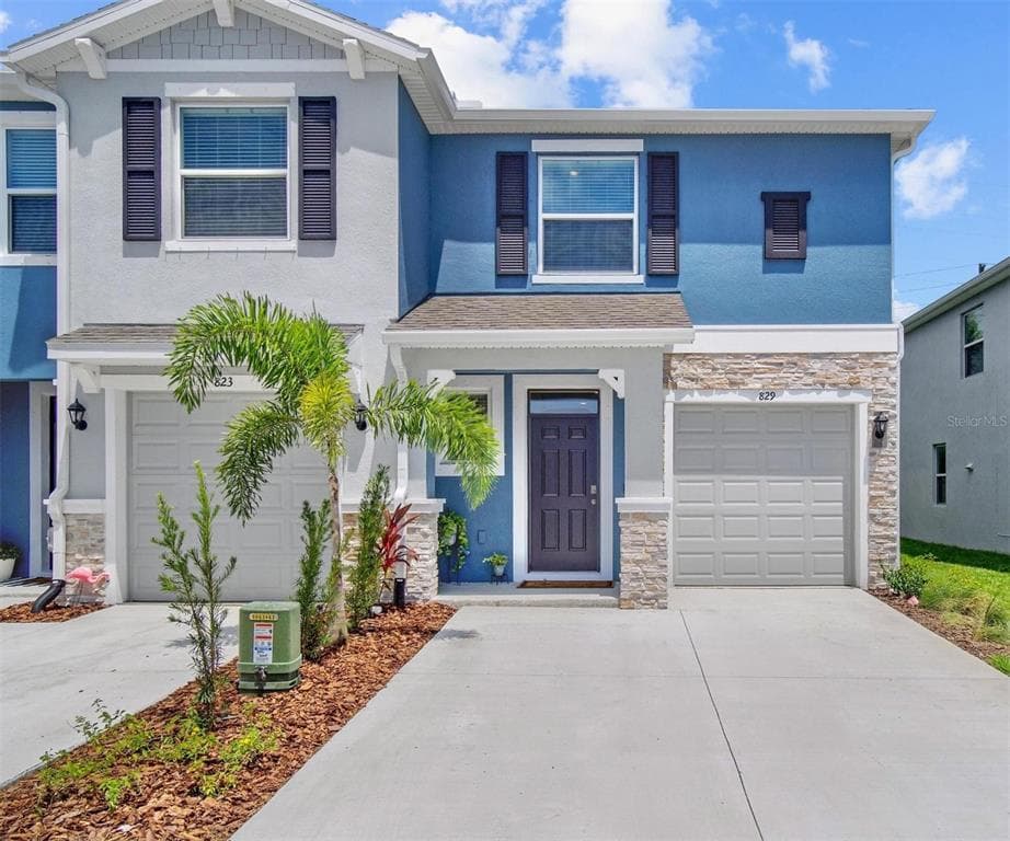 829 HORIZON WAY CLEARWATER, FL 33764
