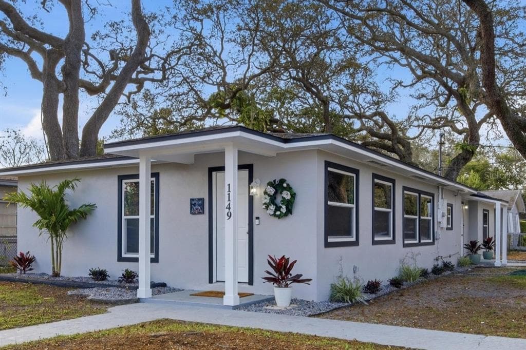 1149 WOODLAWN STREET CLEARWATER, FL 33756