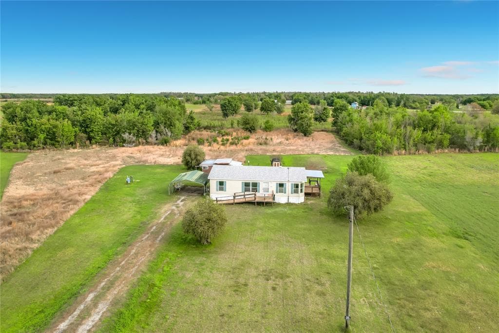 4433 ROUNDUP DRIVE POLK CITY, FL 33868