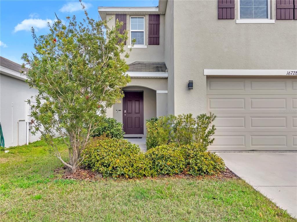 16728 KINGMAN REEF STREET WIMAUMA, FL 33598