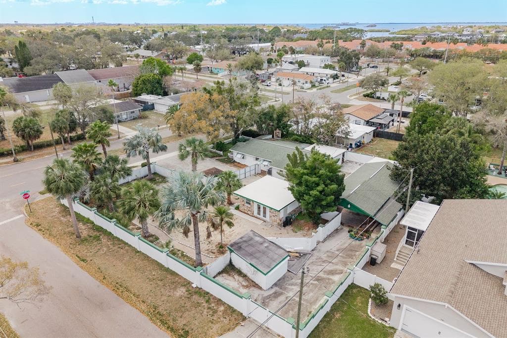 1115 PENNSYLVANIA AVENUE PALM HARBOR, FL 34683