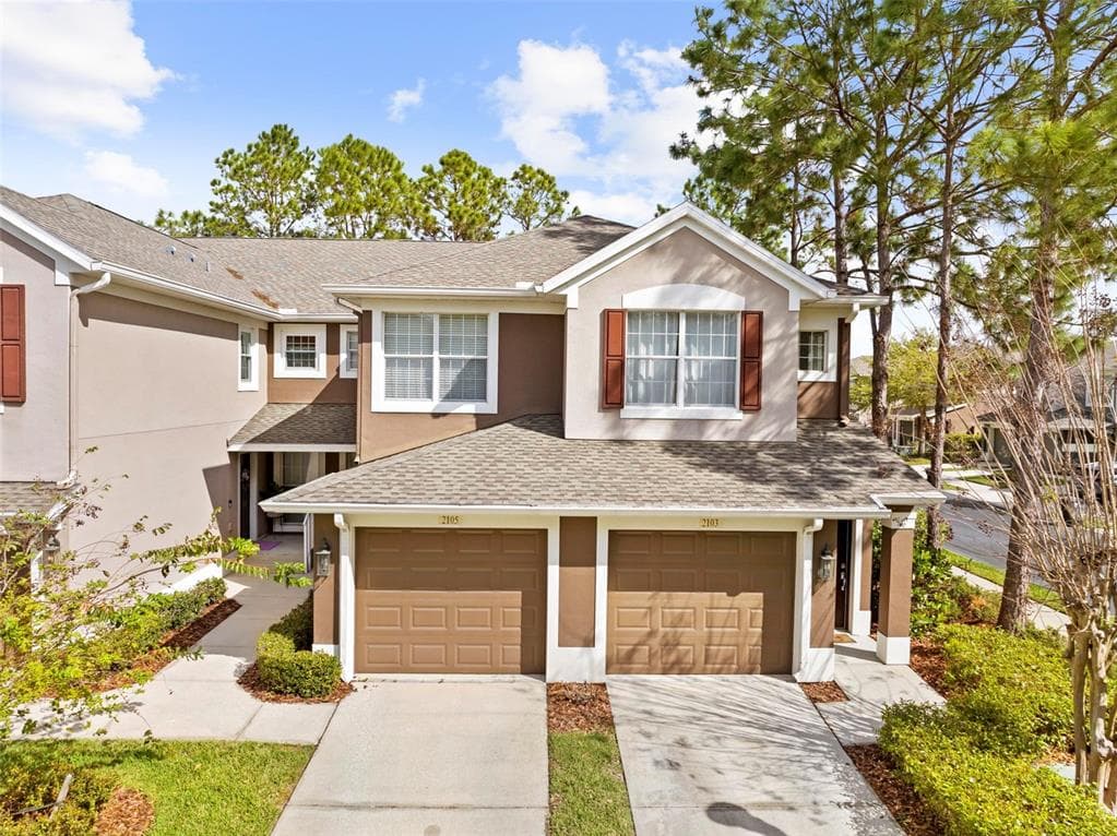 2105 KINGS PALACE DRIVE UNIT 2105 RIVERVIEW, FL 33578