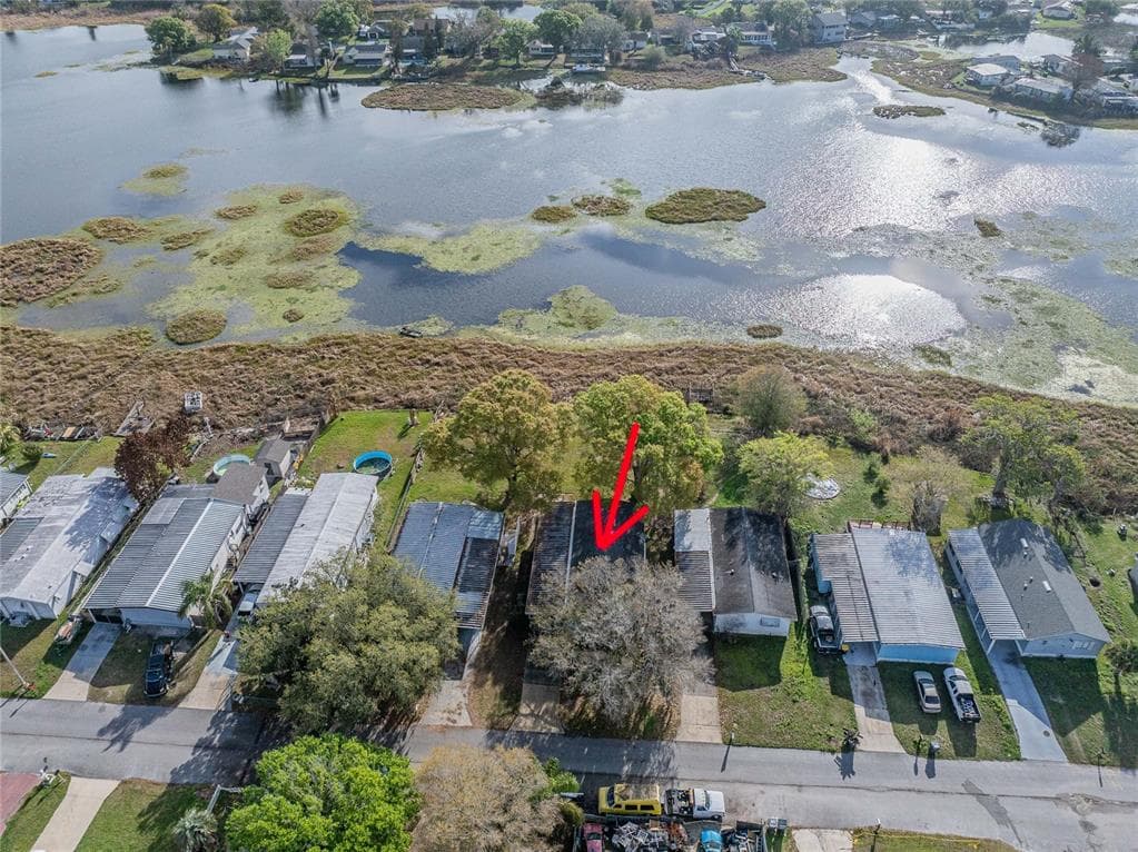 1154 COUNTRY CLUB LANE LAKELAND, FL 33801