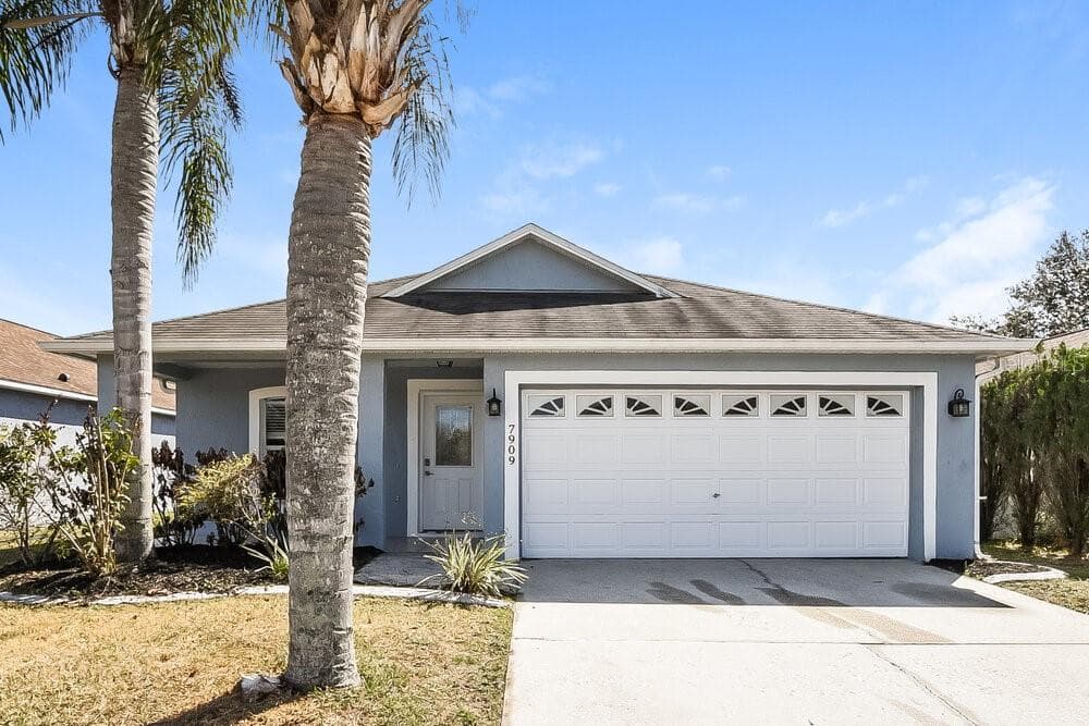 7909 HARBOR BEND CIRCLE ORLANDO, FL 32822