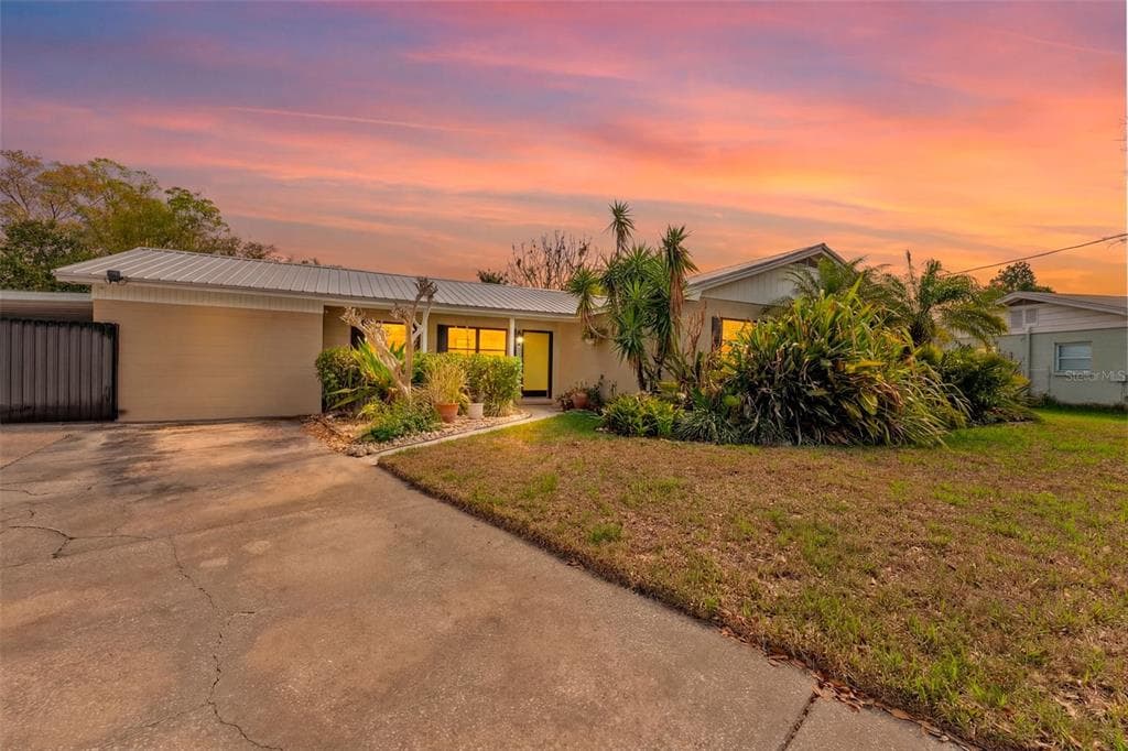 6429 N GOMEZ AVENUE TAMPA, FL 33614
