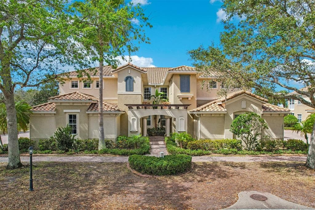 1435 EMERALD DUNES DRIVE