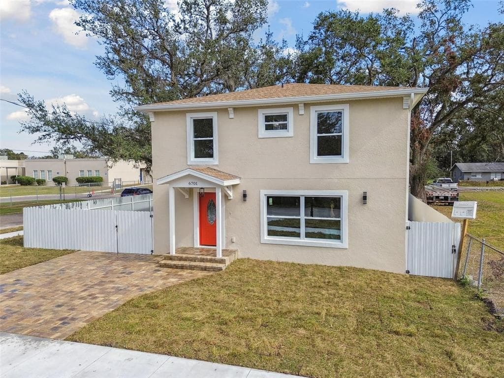 6701 E 19TH AVENUE TAMPA, FL 33619