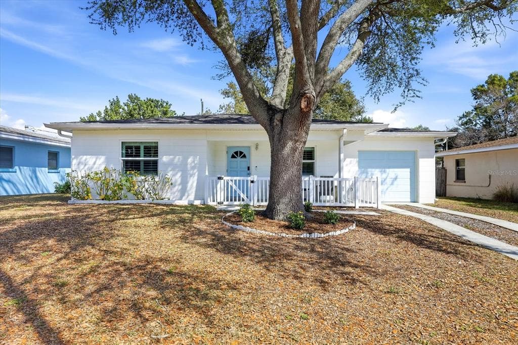 152 VALENCIA DRIVE DUNEDIN, FL 34698