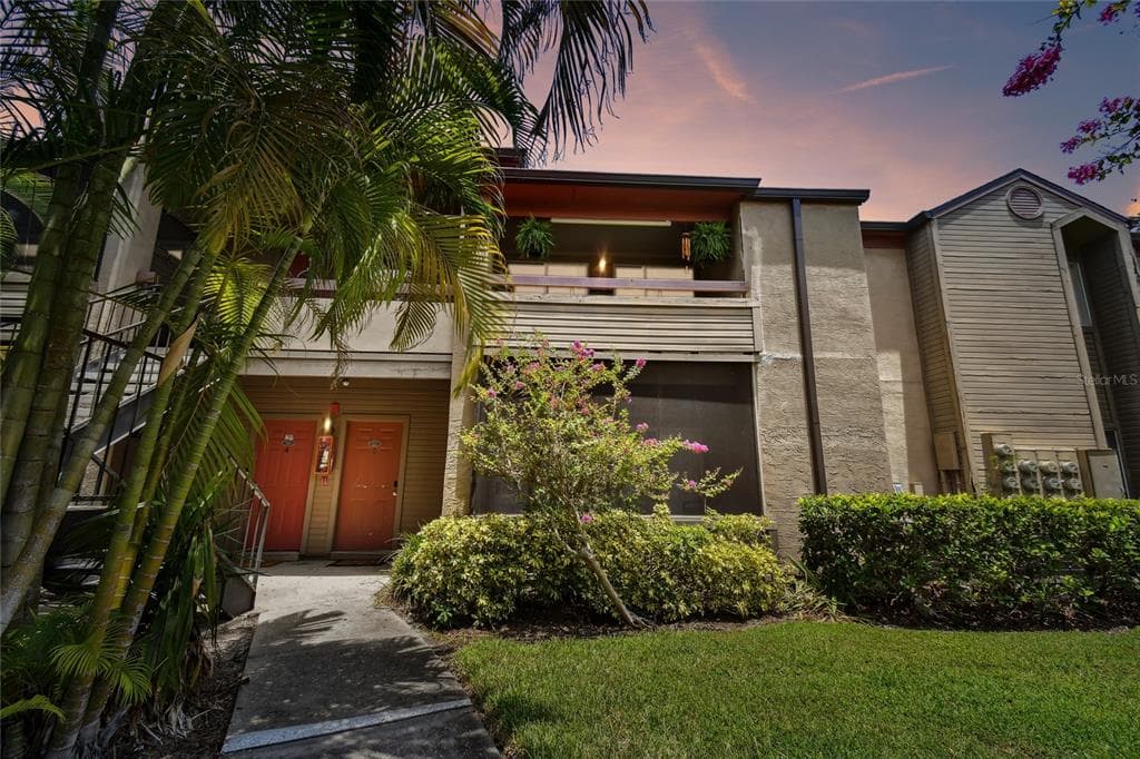 10263 GANDY BOULEVARD N UNIT 616 ST PETERSBURG, FL 33702