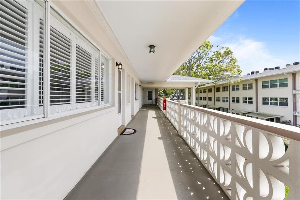1235 S HIGHLAND AVENUE UNIT 2-307 CLEARWATER, FL 33756