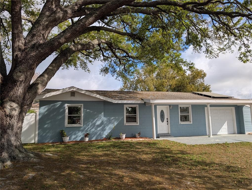 7173 DARIEN WAY CLEARWATER, FL 33764