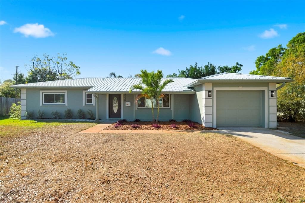 5220 27TH AVENUE N ST PETERSBURG, FL 33710